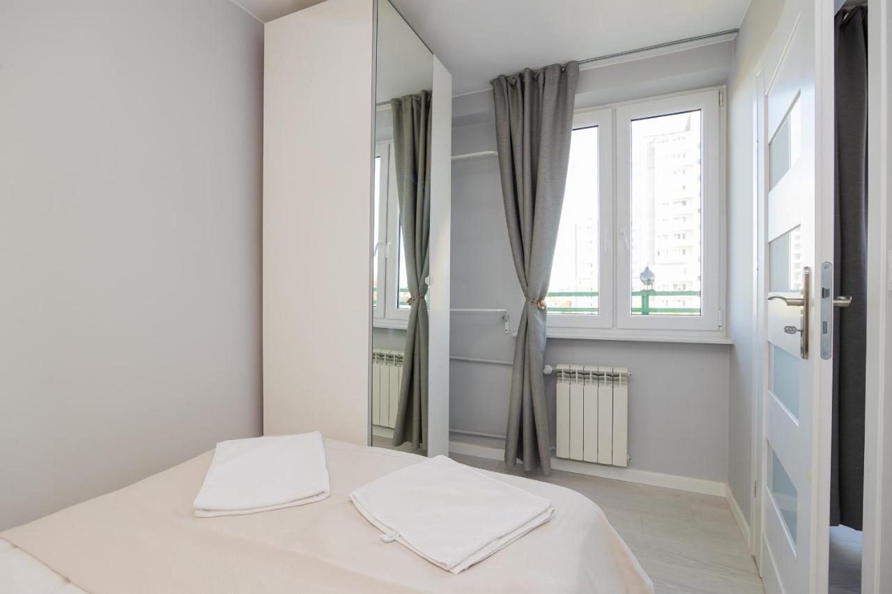 Shortstaypoland Batorego Varsovie Extérieur photo